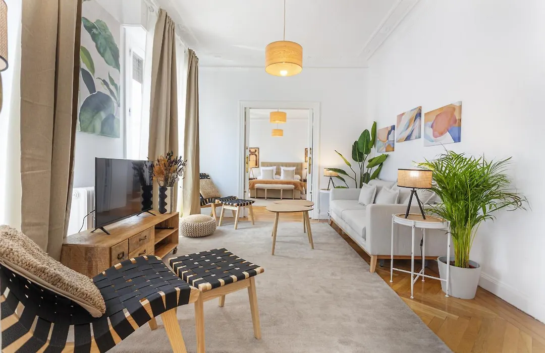 Apartamento Santa Ana Place en Madrid-1